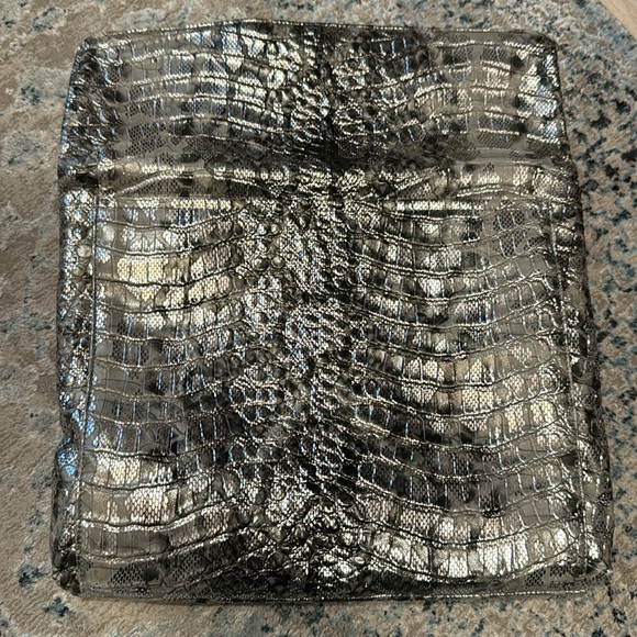 Stacy Kessler sustainable handbag - Picture 3 of 6